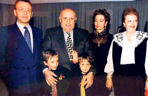 Süleyman Demirel’in manevi oğlu Ali Çetin Şener Koronavirüsten öldü