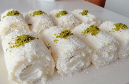 Sütlü tatlıya hayır diyemeyenlerin bayılacağı Saray Lokumu nasıl yapılır?