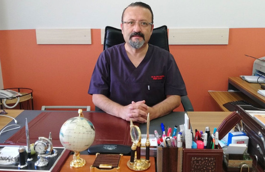 Van'da koronavirüsü yenen profesör doktor taburcu oldu