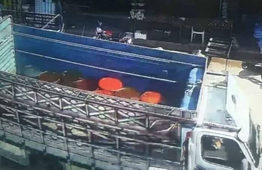 PKK Afrin'de 42 sivili katlettiği kamyonun patlamadan önceki son görüntüsü