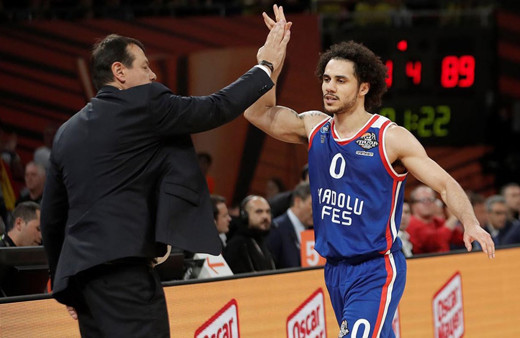 Ergin Ataman: Shane Larkin NBA'ye gidebilir