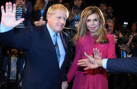 Boris Johnson ve Carrie Symonds’un bebeğinin ismi belli oldu