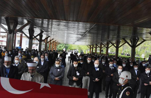 Şehit Uzman Çavuş Eyüp Fidan son yolculuğuna uğurlandı