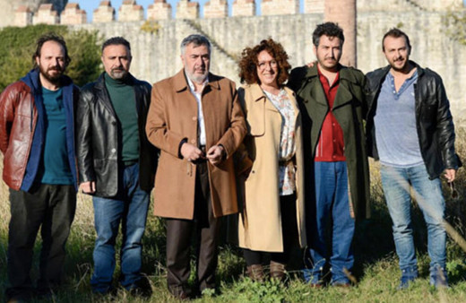 Cinayet Süsü oyuncuları kimler var Cinayet Süsü ne zaman çekildi?