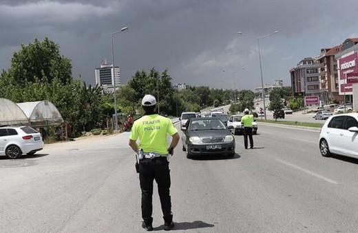 Bayramda seyahat yasağı bitiyor mu son haberler geldi