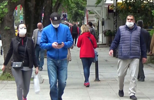 Bağdat Caddesi vatandaşlarla doldu taştı