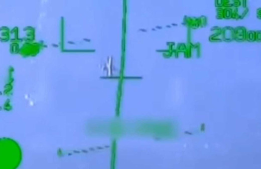 Ege Denizi'nde it dalaşı iddiası: Pilotların telsiz konuşmaları yayınlandı