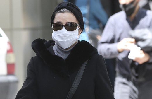 Cerrahi maske satış fiyatı şaşırttı! Tek satılmıyor kutu fiyatı 42.5 lira
