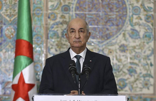 Cezayir Fransa'yı '5.5 milyon Cezayirliyi öldürerek, etnik temizlik yapmakla' suçladı