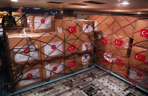 Tunus'a koronavirüsle mücadele için tıbbi malzeme yardımı!