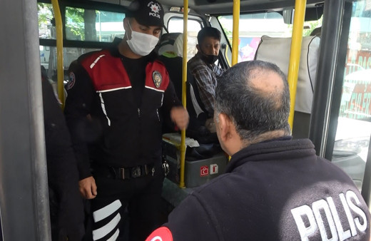 Sultangazi'de minibüs şoförlerinin güzergah oyunu