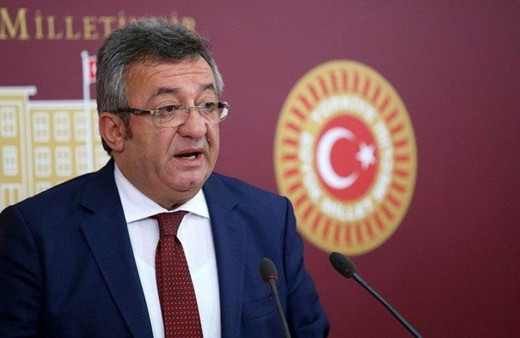 CHP'li Engin Altay: Erdoğan'ın çıraklık dönemini mumla arıyoruz