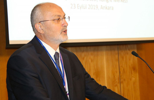 Bilim Kurulu Üyesi Prof. Ünal: 'Virüs ölmedi komada' deniliyor ama...