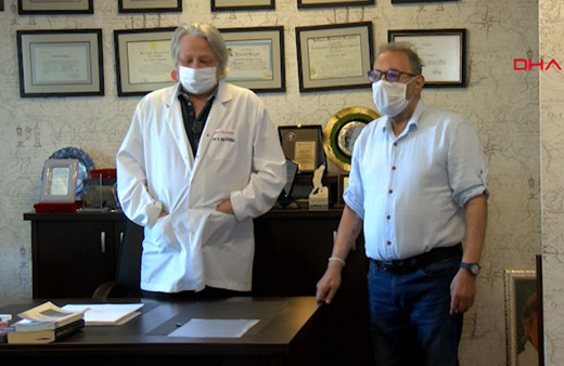 Ferdi Tayfur'dan hayranlarına selam! Sağlık kontrolünden geçti