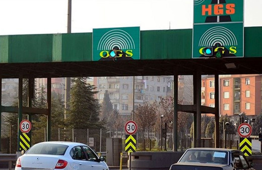 Otoyollarda ücretsiz geçiş hali cezasına yeni tarife Resmi Gazete'de yayımlandı