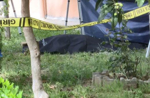 İstanbul'da feci olay! 6 kattan yanarak düşen kadın can verdi