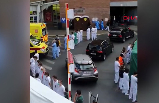 Sağlık çalışanlarından Belçika Başbakanı Wilmes'e şok protesto!