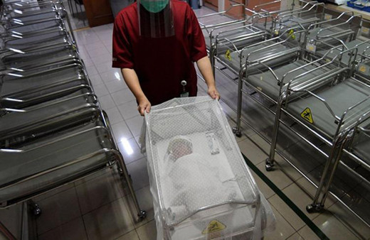 Avrupa'da 230 çocuğu öldürdü! Covid-19 bağlantılı yeni salgınla ilgili korkunç iddia