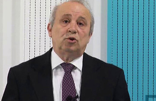 Bilim Kurulu Üyesi Prof. Akın'dan koronavirüse çok çarpıcı benzetme!