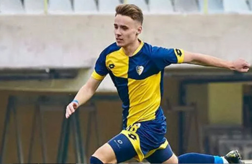 Fenerbahçe Barış Sungur'un peşinde