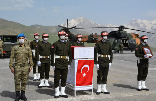 MSB acı haberi duyurdu: Hakkari'de 1 asker şehit oldu