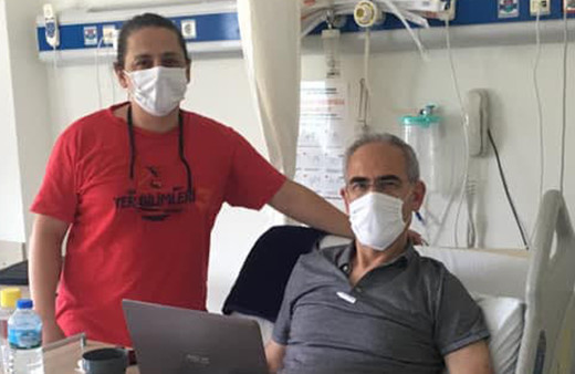 Profesör 82 derecelik termal suya düştü! Olur böyle kazalar