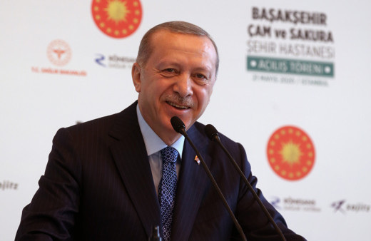 Erdoğan'dan Başakşehir Çam ve Sakura Şehir Hastanesi paylaşımı