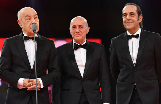 MFÖ Özkan Uğur'un son hali herkesi üzdü kanser olmuştu