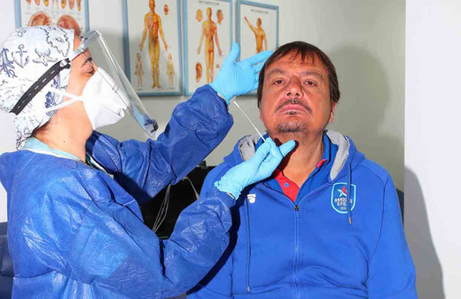 Anadolu Efes koronavirüs testinden geçti