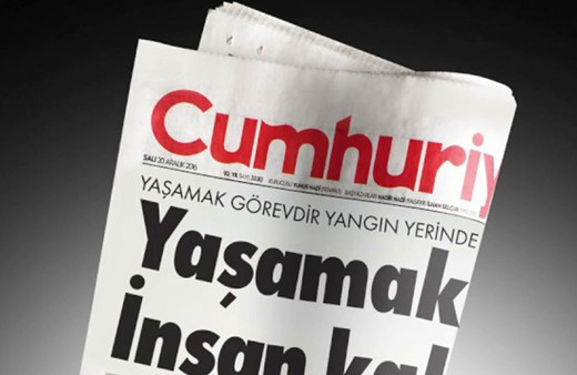 Cumhuriyet gazetesine Fahrettin Altun hakkındaki asılsız haberi nedeniyle ceza