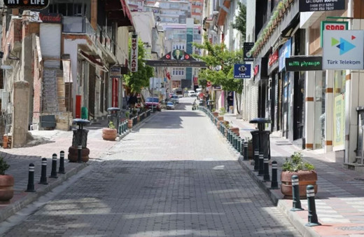 Hafta sonu sokağa çıkma yasağı var mı 30-31 Mayıs sokağa çıkmak yasak mı?