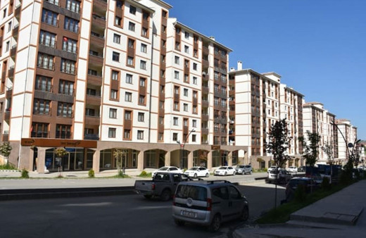 Şırnak'ta PKK'nın evlerinden ettiği vatandaşlar TOKİ'nin yaptığı konutlara kavuştu