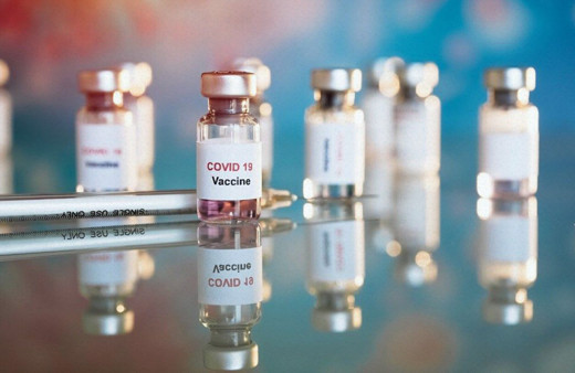 Koronavirüs aşısında yeni umut: 30 bin kişi ile yapılacak testler başladı