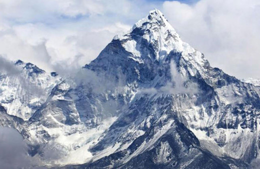 Everest'in yüksekliğini ölçecek Çin ekibi zirveye ulaştı