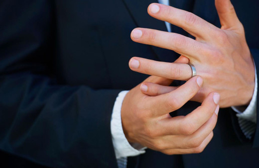 Şaşırtan koronavirüs araştırması! Yüzük parmağı uzun olan erkekler daha şanslı