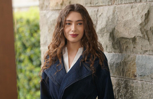 Star TV dizisi Sefirin Kızı yıldızı Neslihan Atagül'den yeni Instagram projesi
