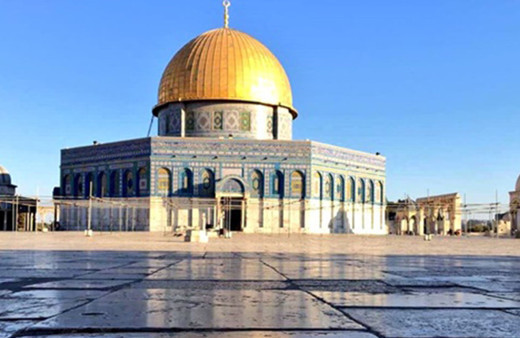Mescid-i Aksa'da Cuma namazı kılındı