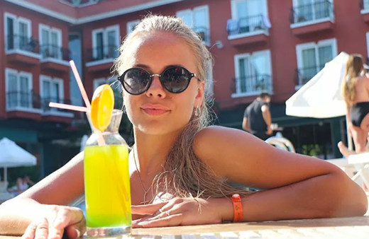 Rus turistler Türkiye'yi bekliyor