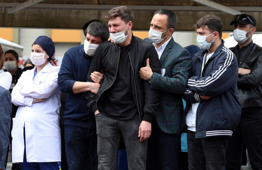 Dilek Hemşire için acı tören! Hastanede gözyaşları sel olup aktı