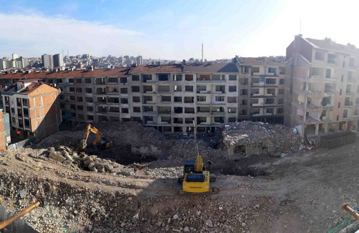 Bağcılar'da riskli ilan edilen 10 alan kentsel dönüşümle yenileniyor