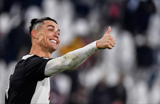 Tarihin ilk milyarder futbolcusu Cristiano Ronaldo
