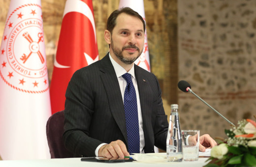 Bakan Albayrak'tan ankete esprili cevap: Müjdeyi verdi