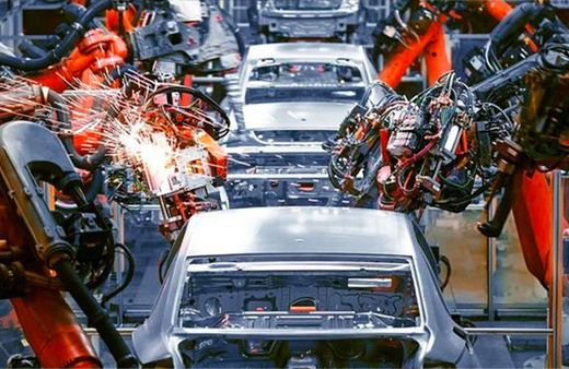 Ford, Stellantis ve General Motors işçileri greve gidiyor!
