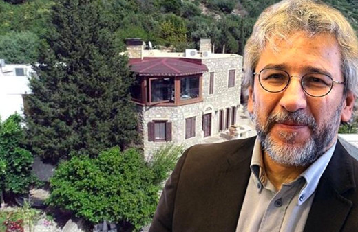 FETÖ firarisi Can Dündar'ın Bodrum'daki kaçak villasında yıkım işlemi devam ediyor