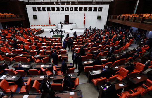 AK Parti 65 maddelik vergi paketini Meclis'e getiriyor