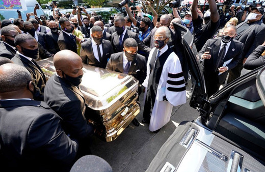 ABD'de polis tarafından öldürülen George Floyd toprağa verildi tabuttaki detay bomba