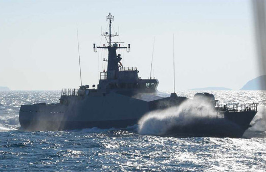 Flaş gelişme! Yunanistan, Türk kargo gemileri ve fırkateynleri durdurmaya çalıştı