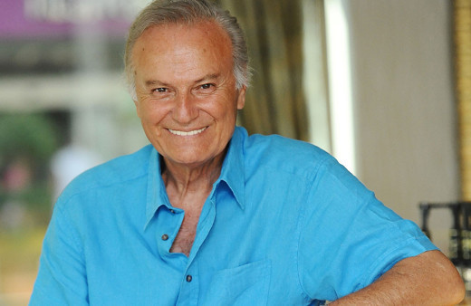 ATV Kuruluş Osman'ın yeni transferi Ediz Hun takipçilerini böyle uyardı