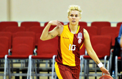 Işıl Alben Galatasaray'a veda etti