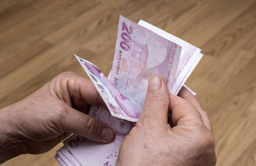 Üniversitede bu bölümleri seçen yaşadı YÖK'ten maaş gibi geri ödemesiz burs